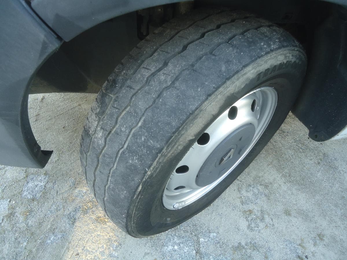 Renault Master 2.5 DCI — imagem 16