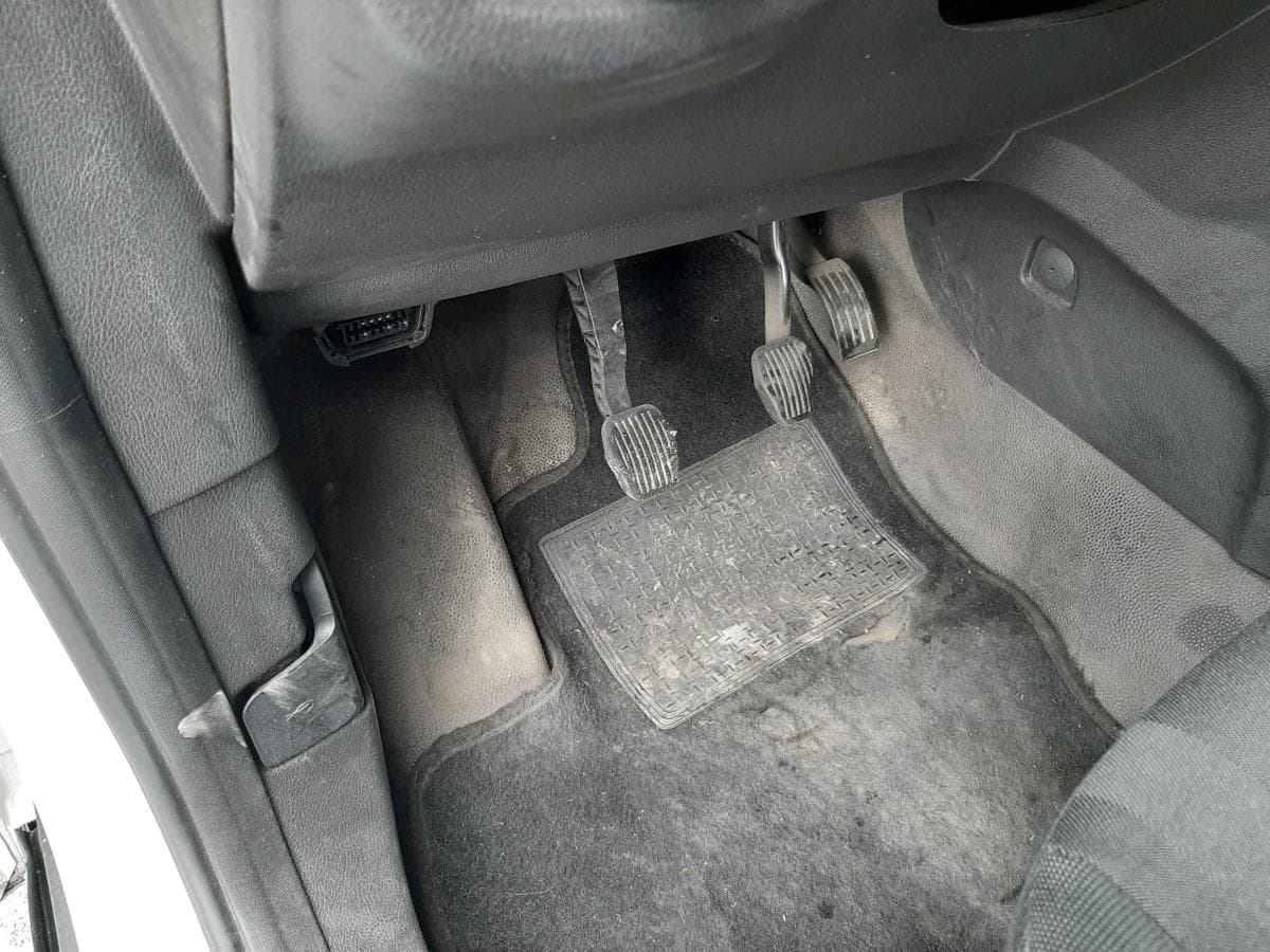 Ford Transit Connect Longa 1.6 TDCI — imagem 8