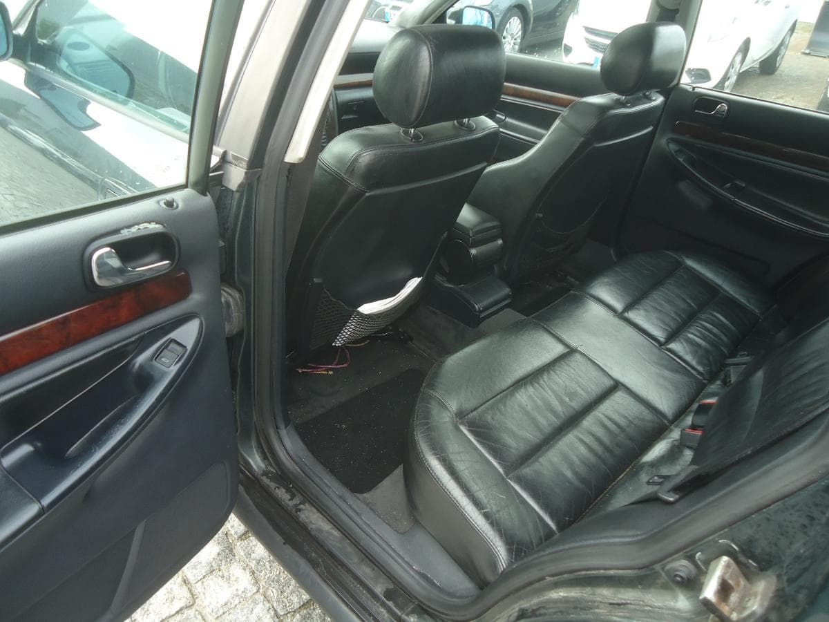 Audi A4 1.8 — imagem 14