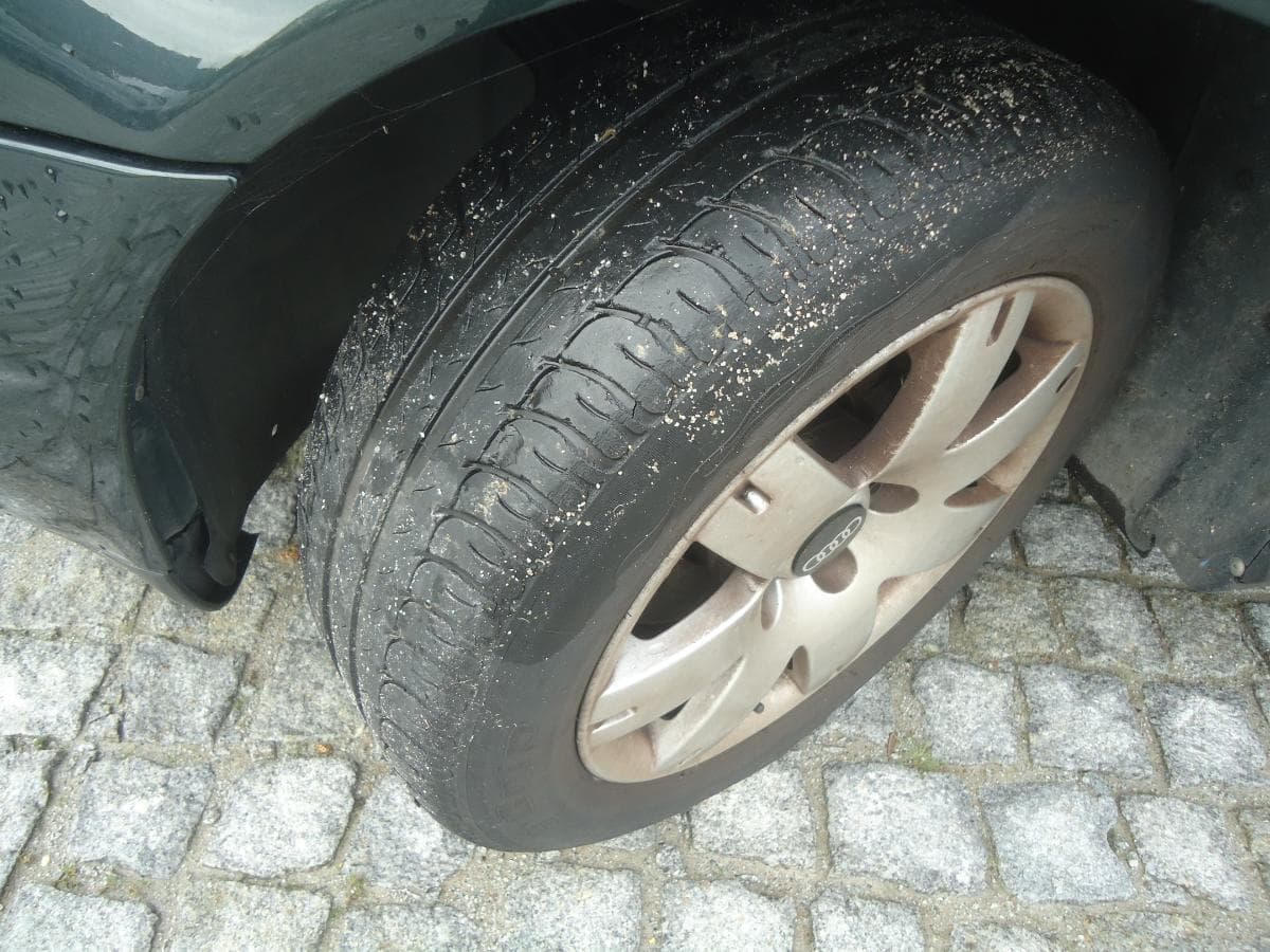 Audi A4 1.8 — imagem 18