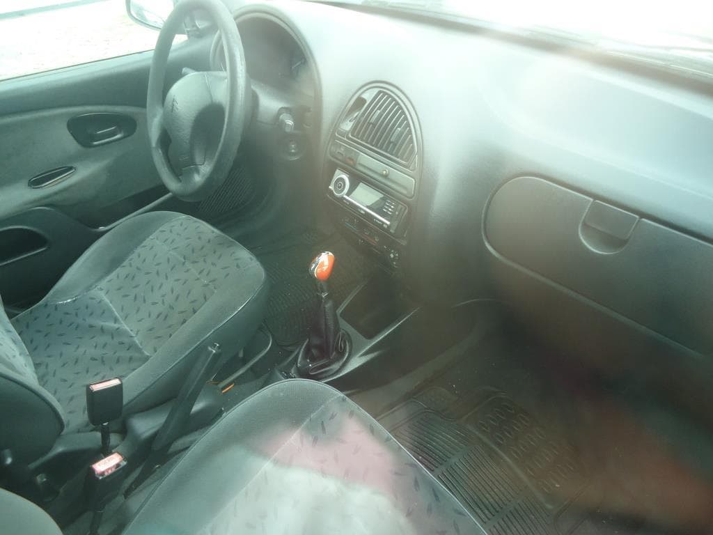 Citroën Saxo — imagen 8