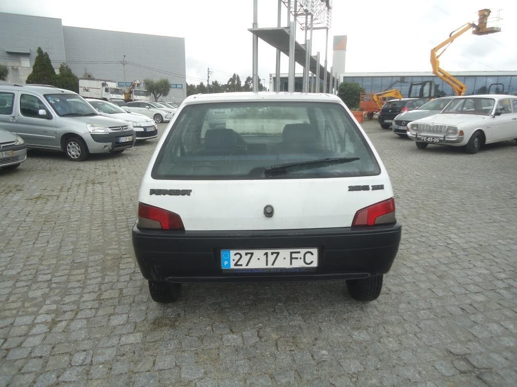 Peugeot 106 · Ano 1995 — image 5