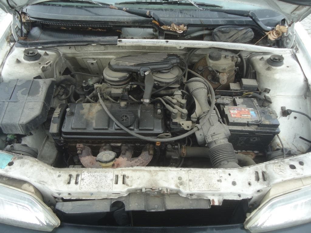 Peugeot 106 · Ano 1995 — image 17