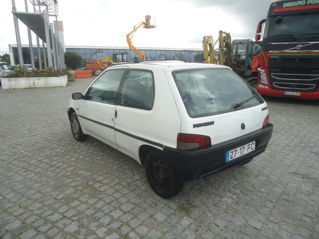 Peugeot 106 · Ano 1995 — image 4