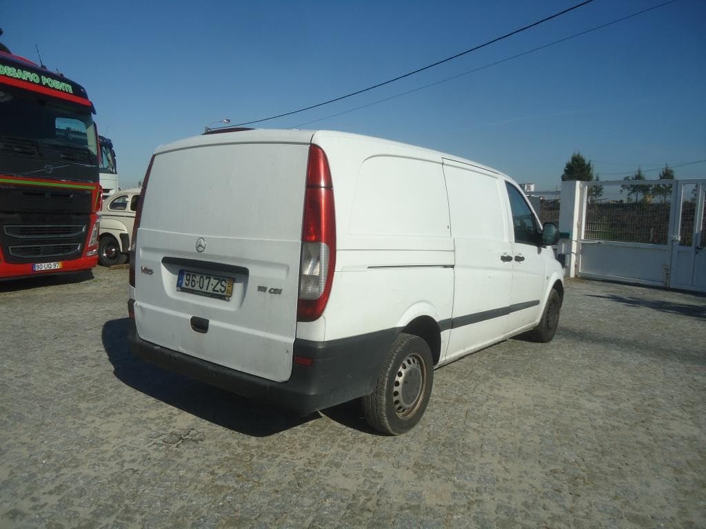 Mercedes-Benz Vito 111 CDI — imagem 6