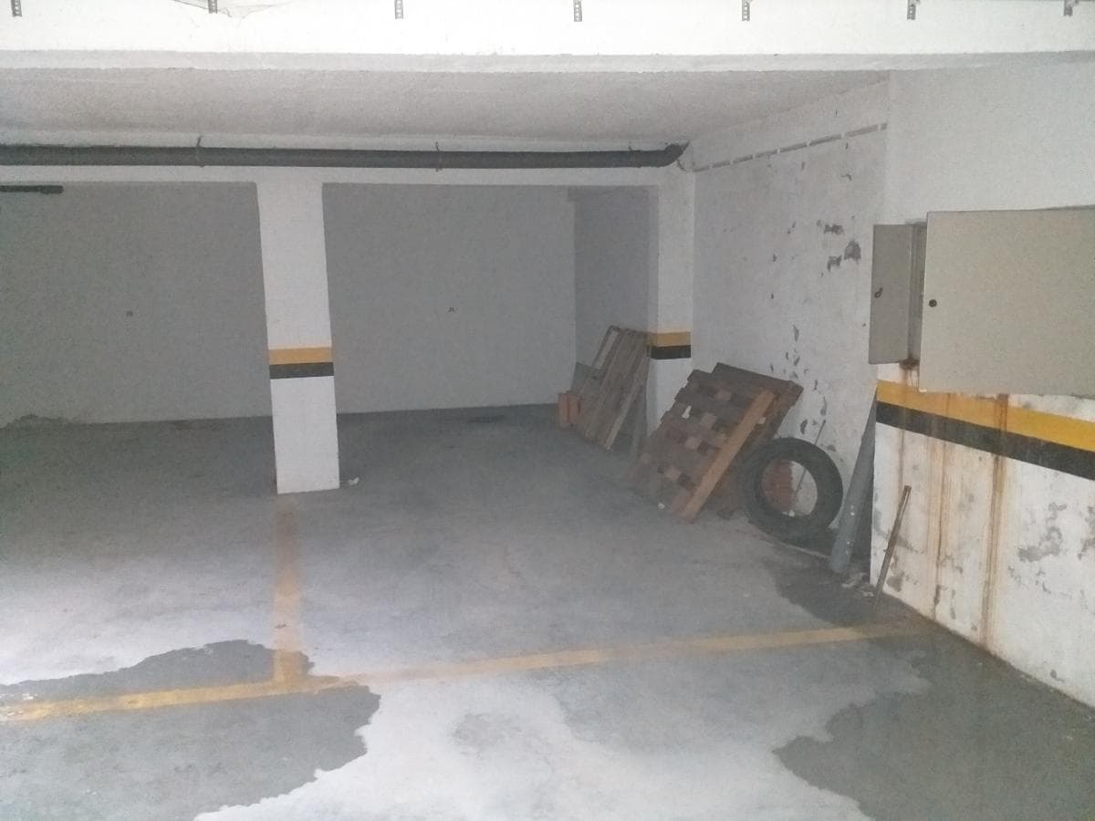 1/2 de Lugar de Garagem · Aveiro — imagem 3