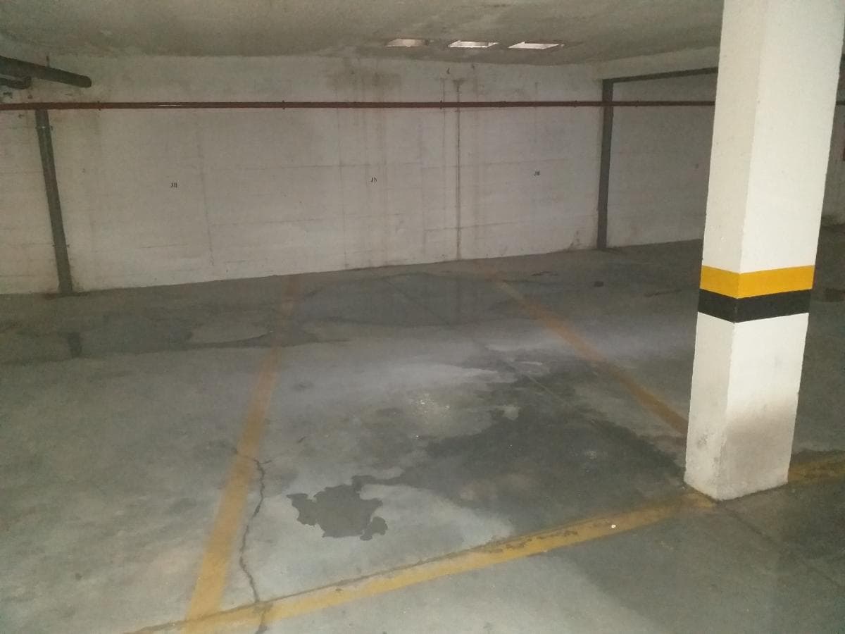 1/2 de  Lugar de Garagem · Aveiro — image 3