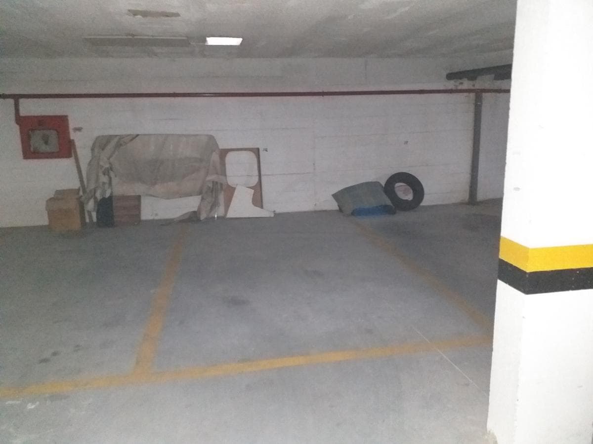 1/2 de Lugar de Garagem · Aveiro — imagem 3