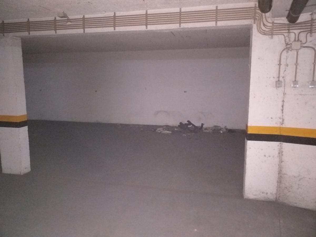 1/2 de Lugar de Garagem · Aveiro — imagem 2