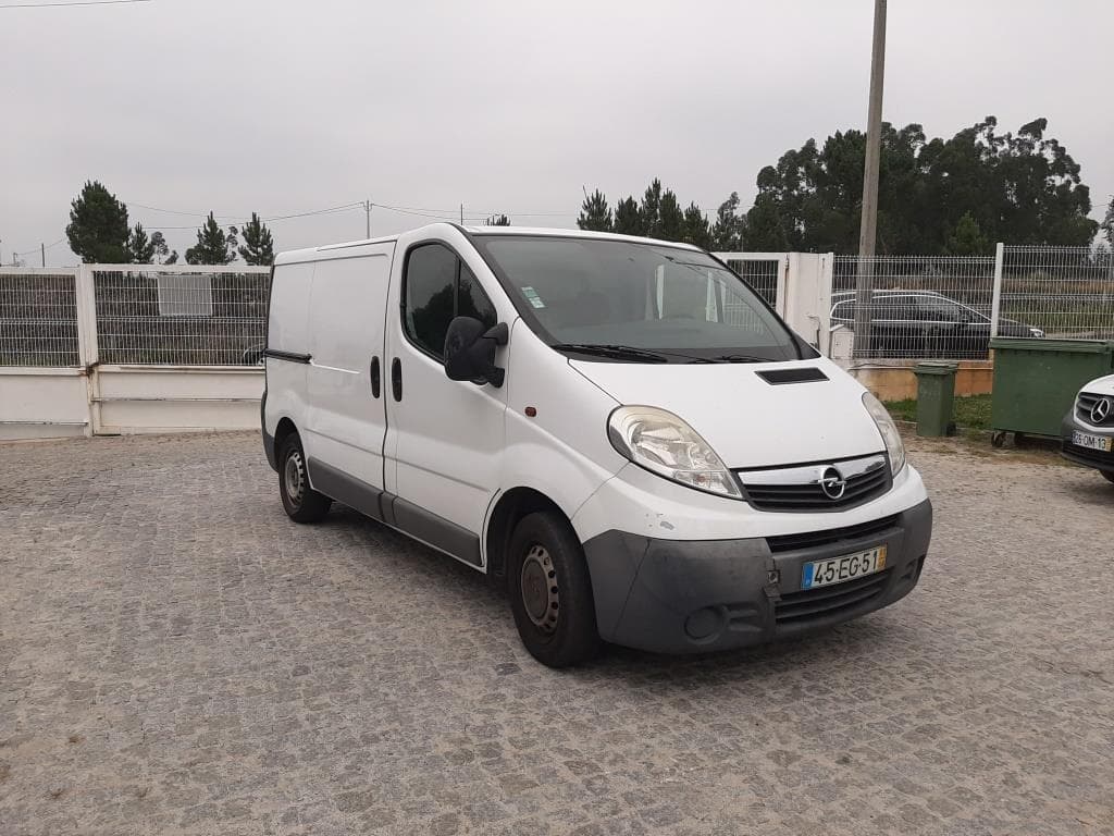 Opel Vivaro — imagen 1