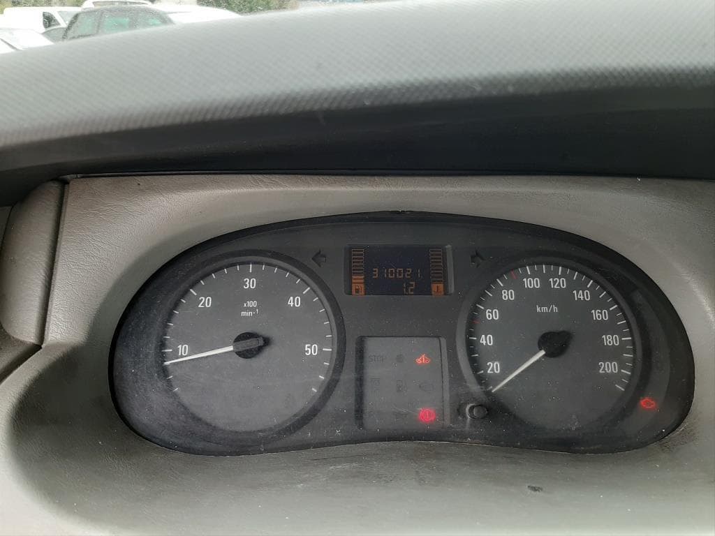 Opel Vivaro — imagen 8