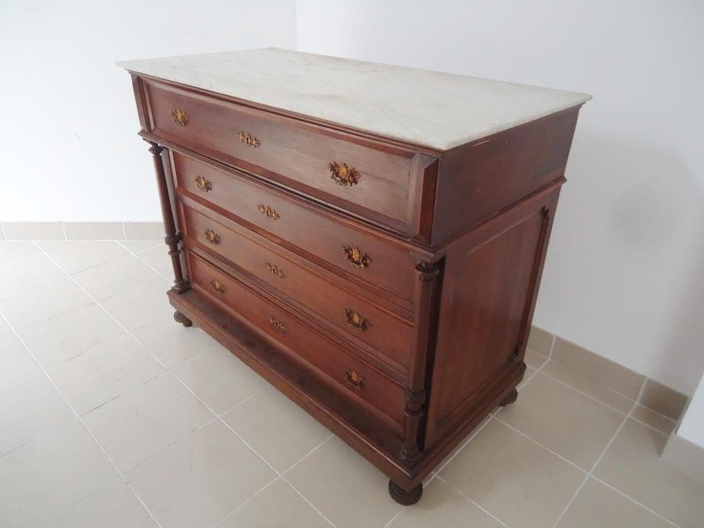 Mobiliario y decoración — imagen 3