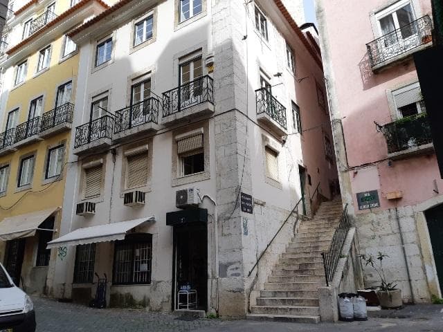 Apartamento T5 Duplex · Alfama — imagen 1