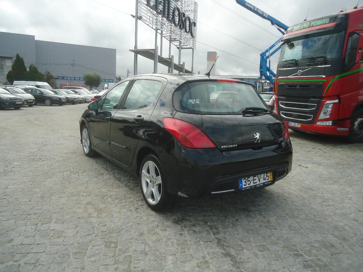 Peugeot 308 1.6 HDI — imagen 6