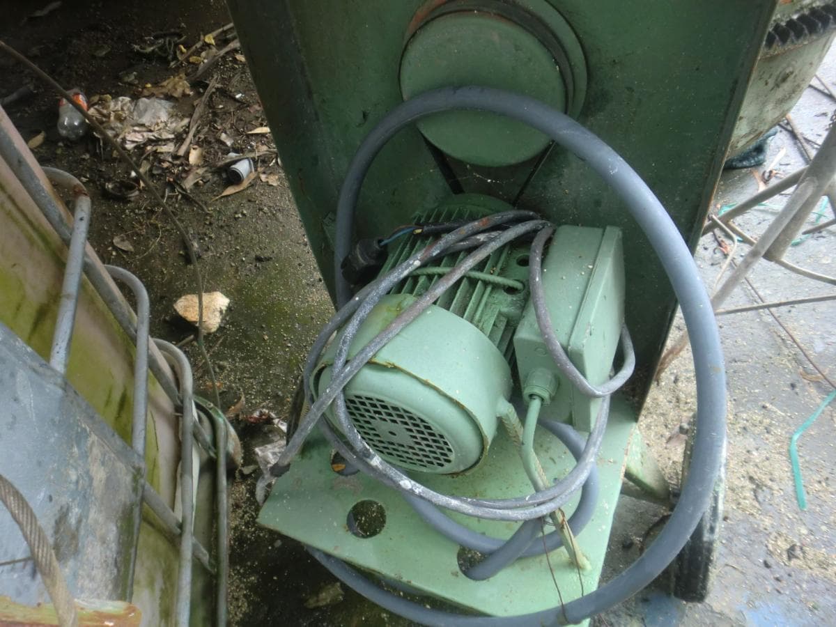 Retroescavadora +  Compressor  + Dumper  + Betoneira monofásica — imagem 11