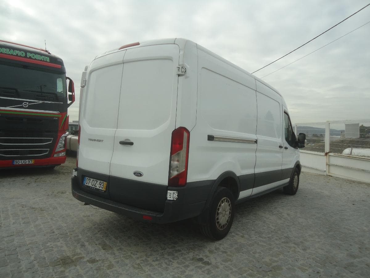 Ford Transit 2.2 TDCI — image 4