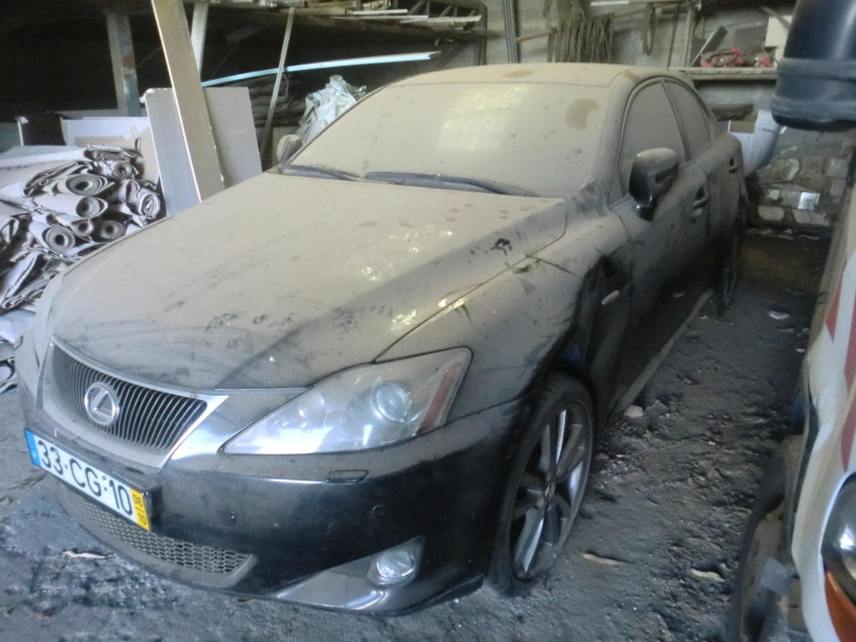 LEXUS — image 1