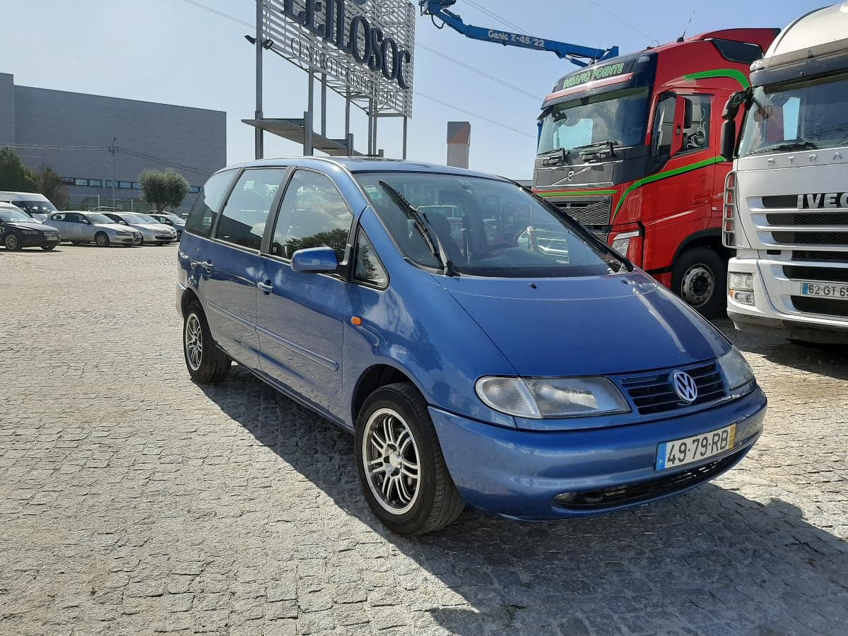 Volkswagen Sharan 1.9 TDI — imagem 3