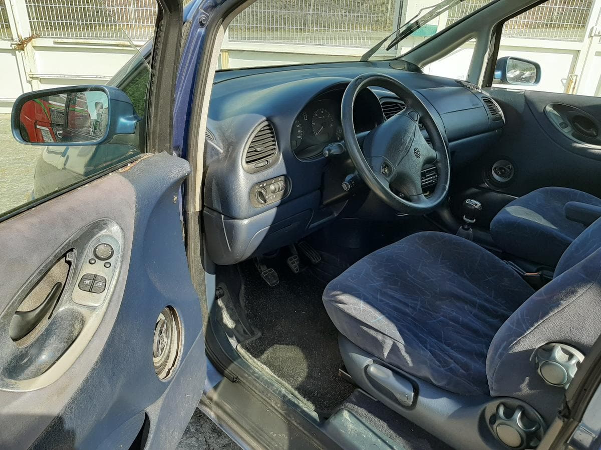 Volkswagen Sharan 1.9 TDI — imagem 7