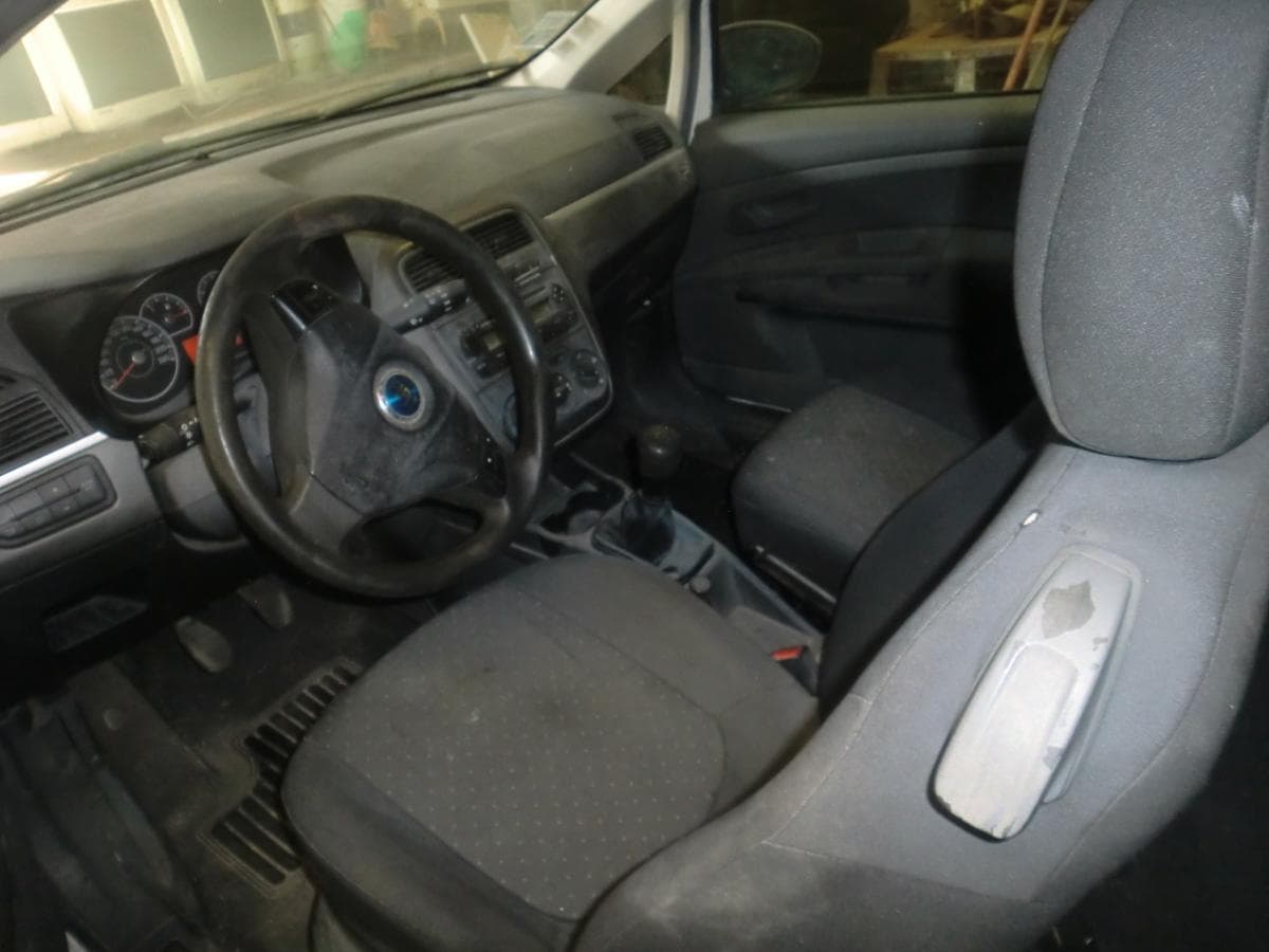 Fiat Punto — imagem 4