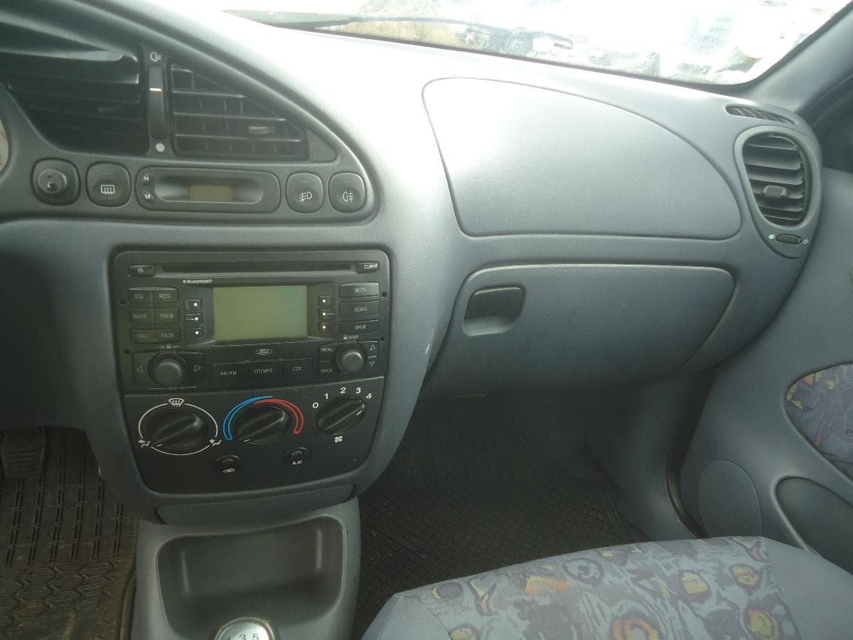 Ford Fiesta — imagem 13