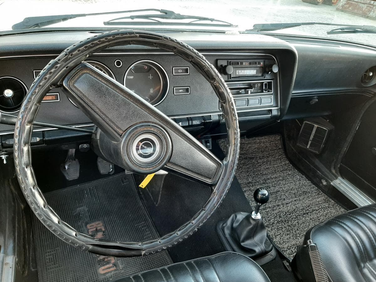 Ford Capri MK2 — image 10