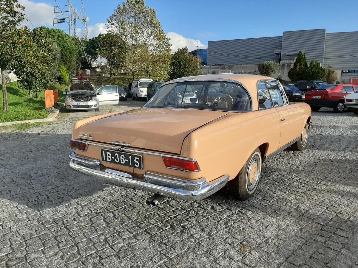 Mercedes-Benz 280 SE Coupé · Ano 1969 — imagem 4