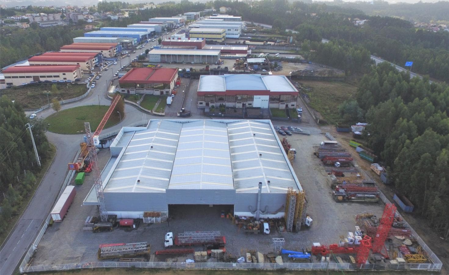 Armazém Industrial · Santa Maria da Feira — imagem 1