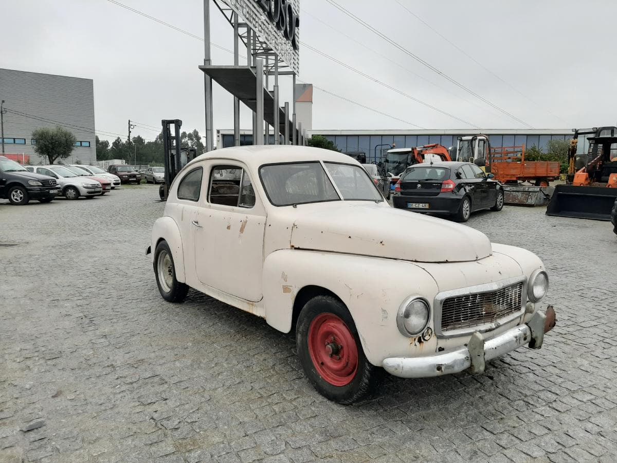 Volvo Marreco 444