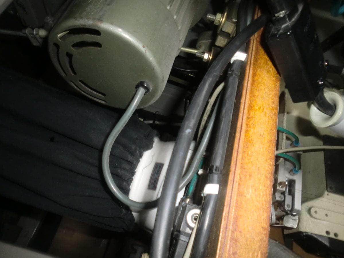 Maq. Indústria Têxtil · Material Informático · Mobiliário — image 63