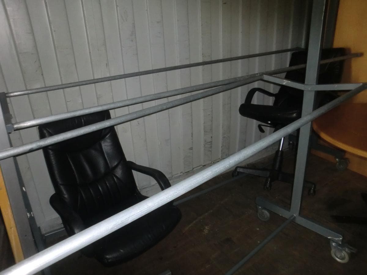 Maq. Indústria Têxtil · Material Informático · Mobiliário — image 82