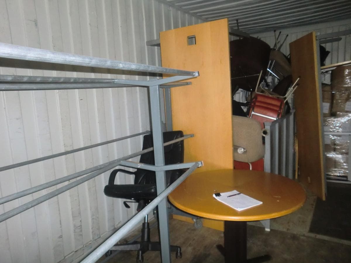 Maq. Indústria Têxtil · Material Informático · Mobiliário — image 14