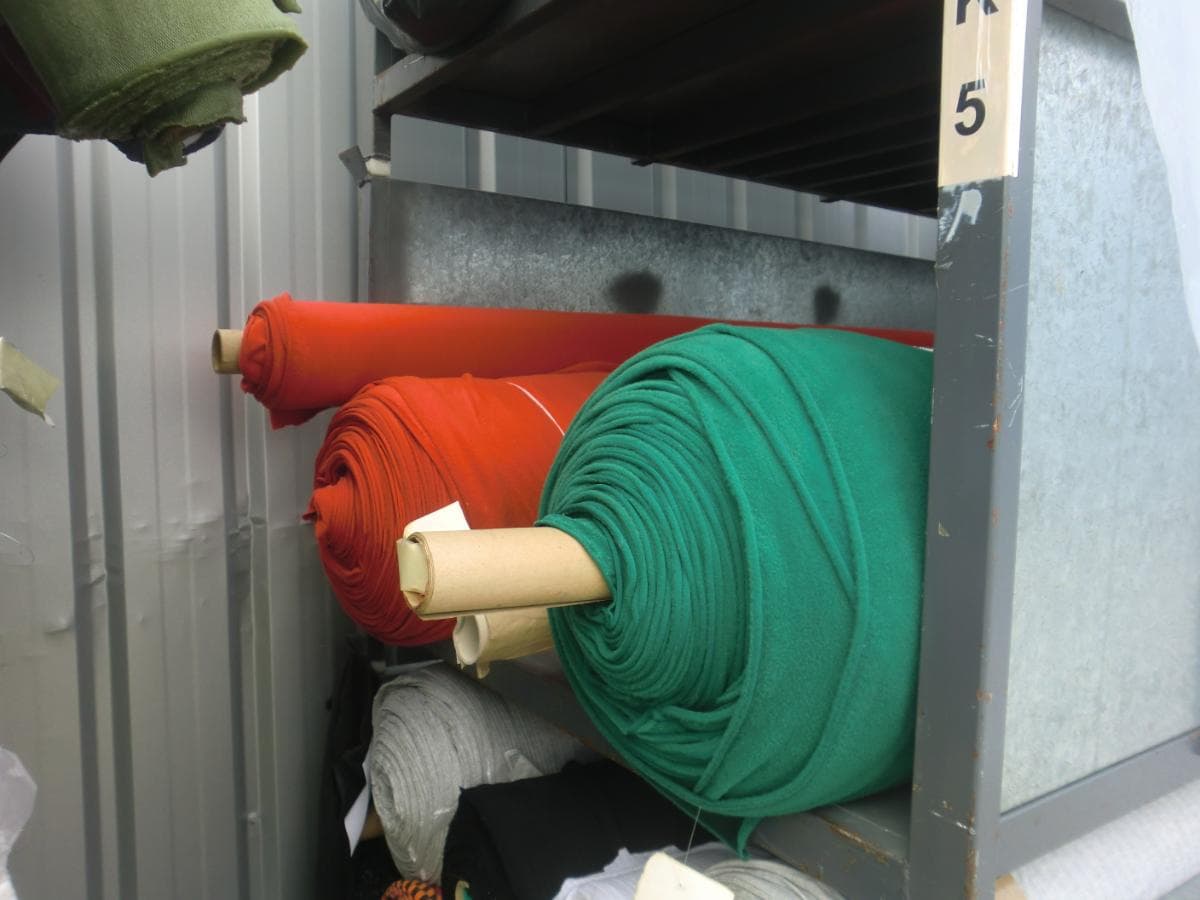 Maq. Indústria Têxtil · Material Informático · Mobiliário — image 103