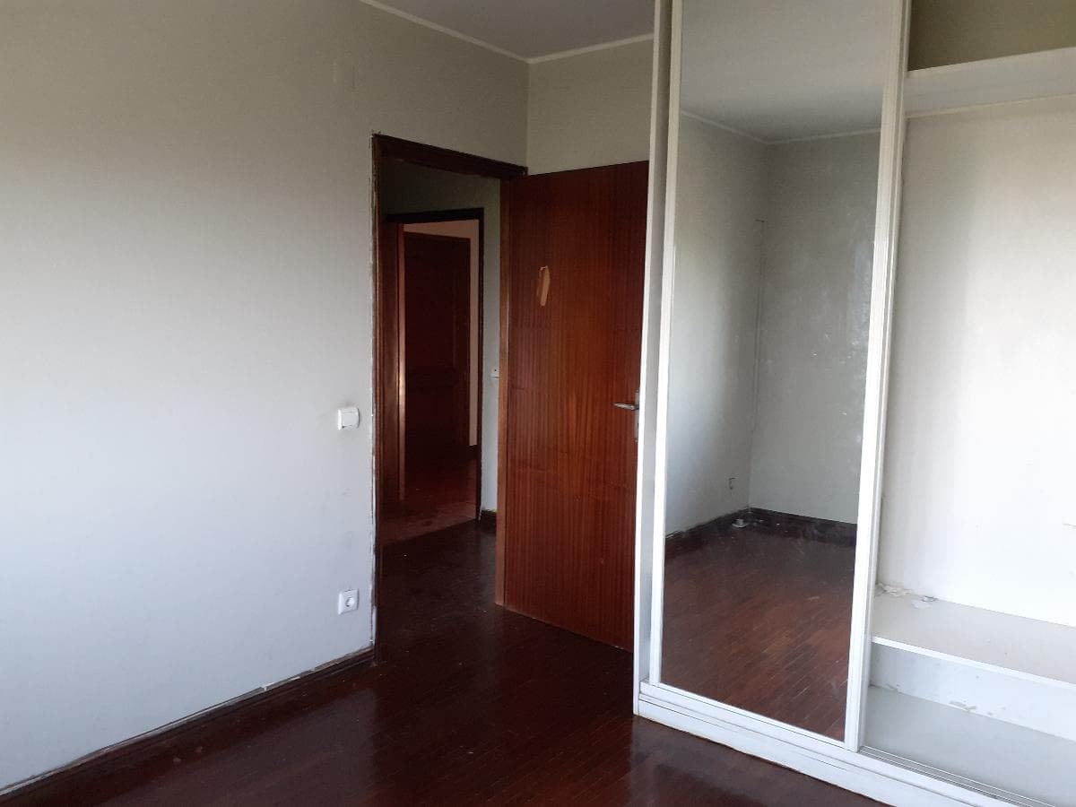 Apartamento T2 + Lugar de Garagem · Matosinhos — image 11