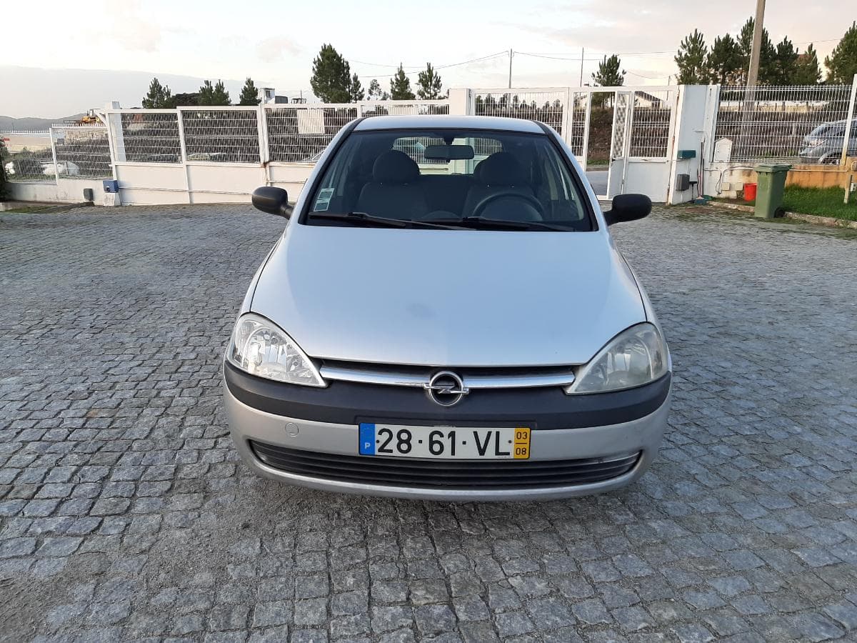 Opel Corsa 1.2 · Ano 2003 — imagem 2