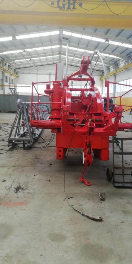 Grua IT 46 — imagen 1