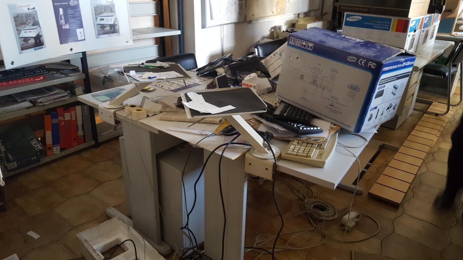 Mobiliario de oficina — imagen 15
