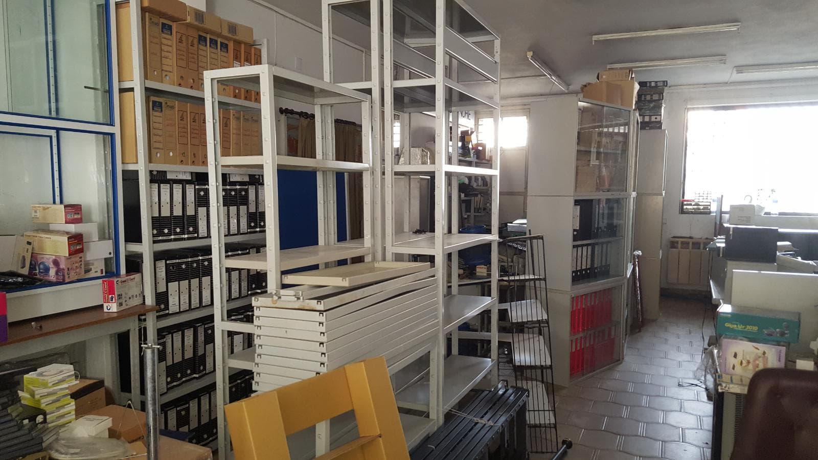 Mobiliario de oficina — imagen 21