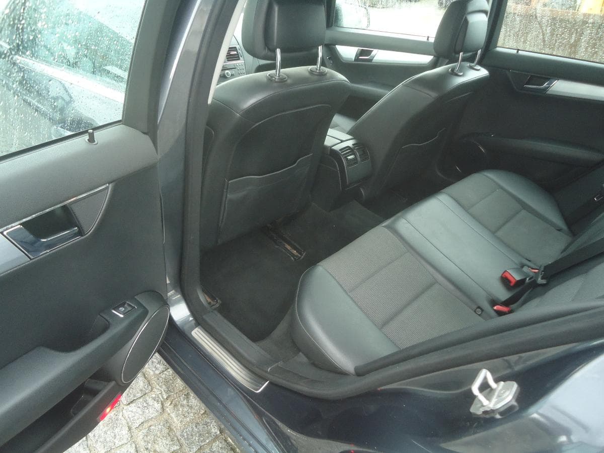 Mercedes-Benz C 250 CDI — imagem 16