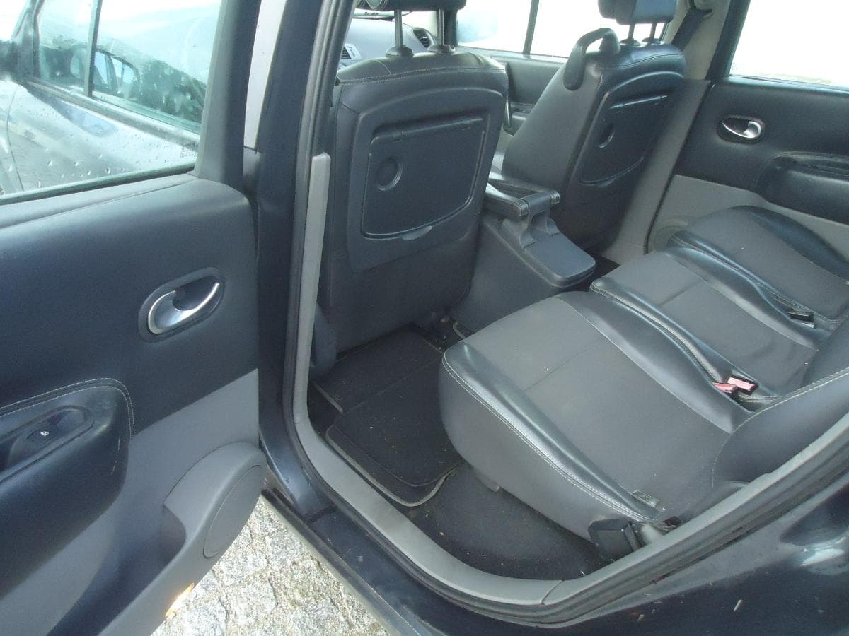 Renault Scénic 1.5 DCI — imagem 14