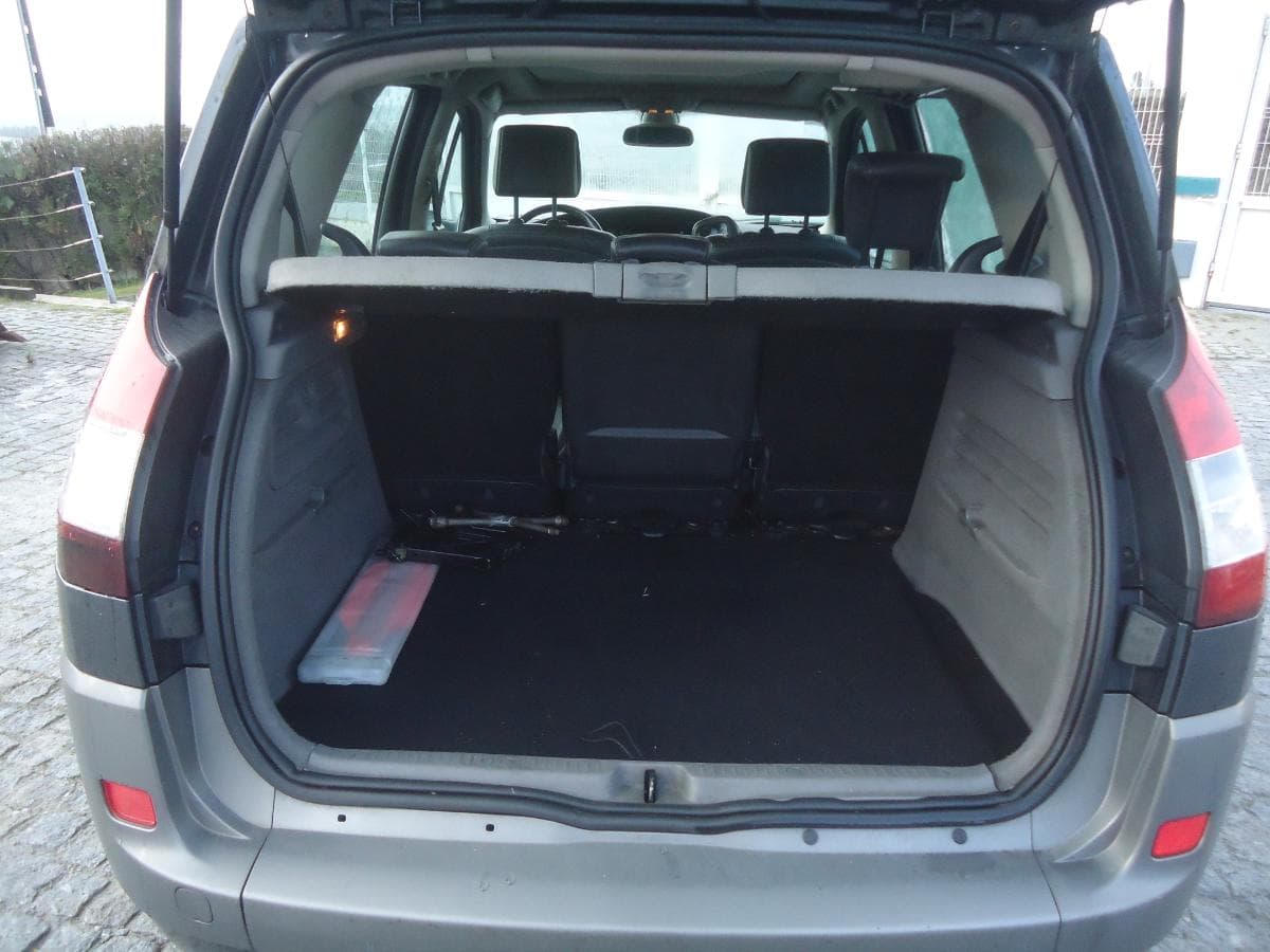 Renault Scénic 1.5 DCI — imagem 15