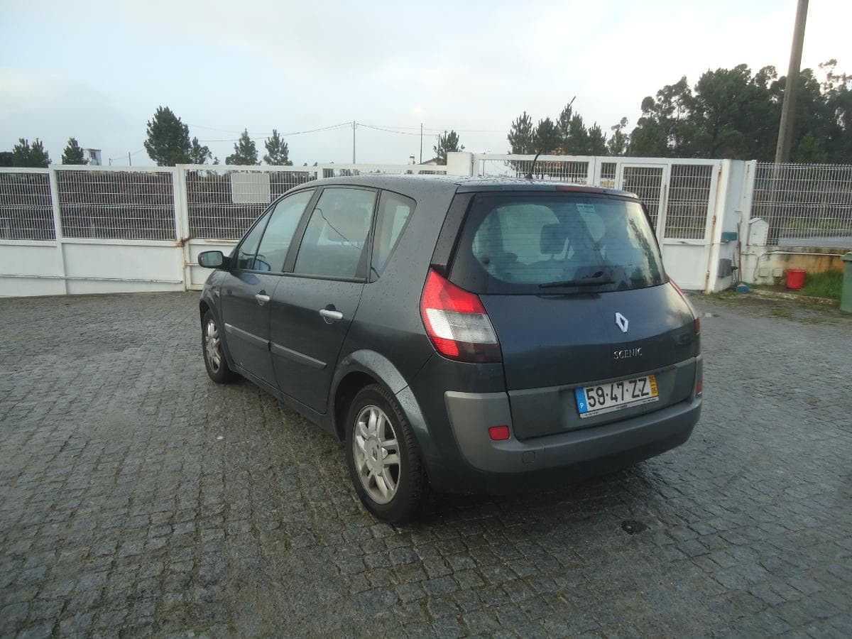 Renault Scénic 1.5 DCI — imagem 6