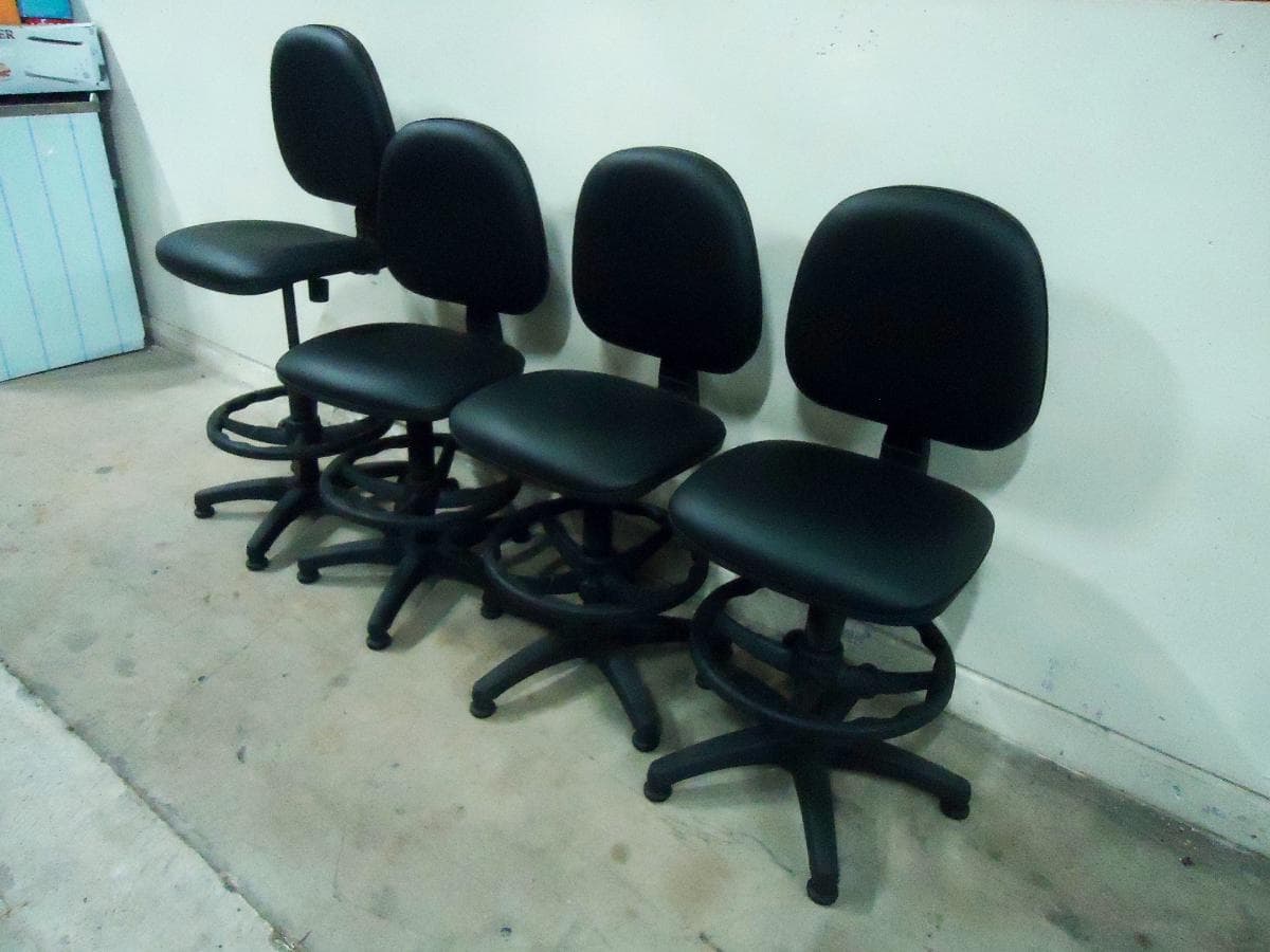 4 Cadeiras — imagem 3