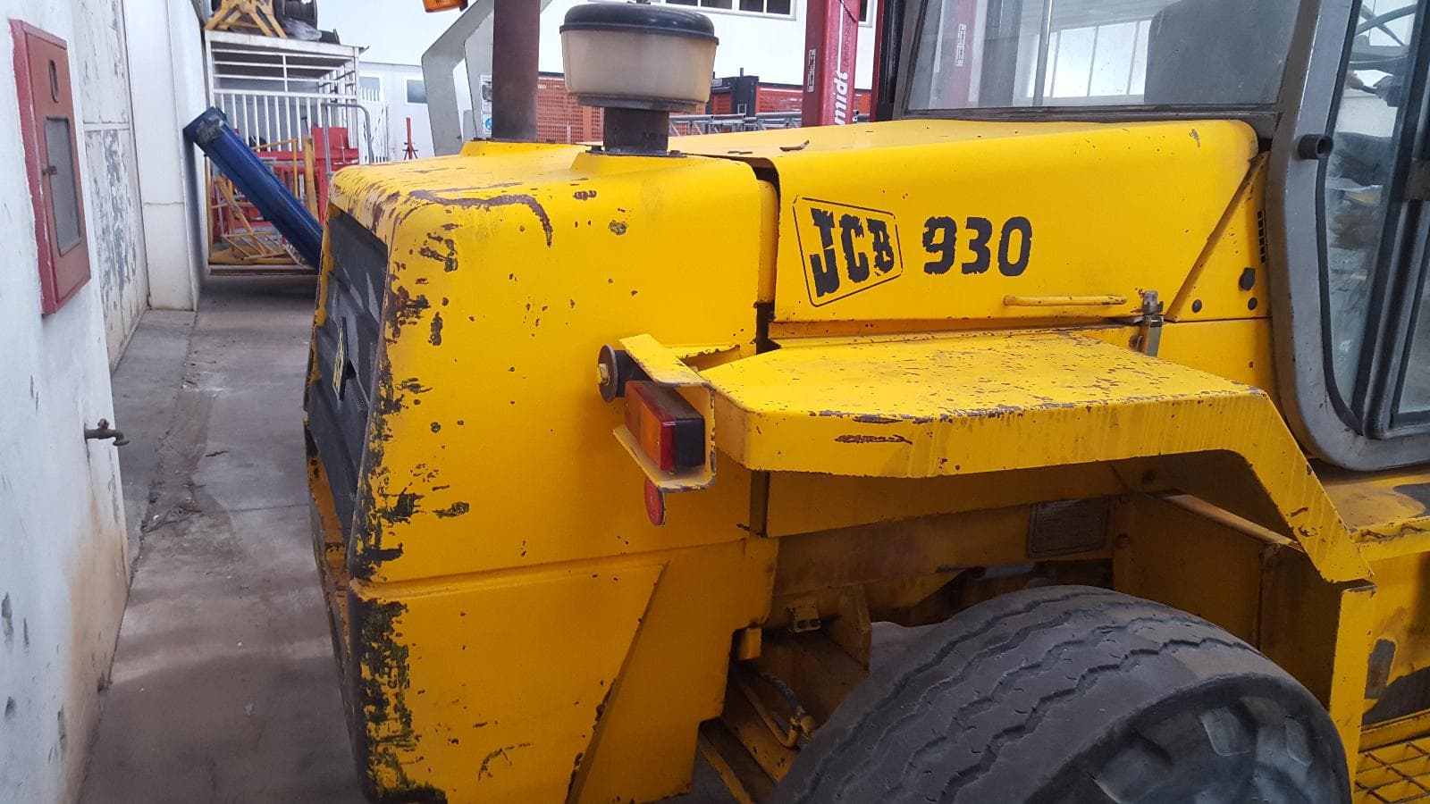 Empilhador da marca "JCB" · — imagem 6