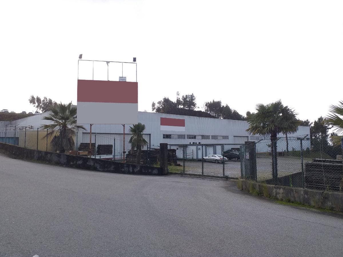 Armazém Industrial + Maquinaria + Eq. Escritório · Paredes — imagem 17