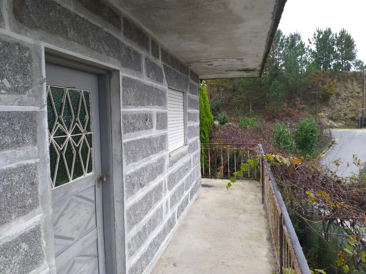 Moradia V5 + Terrenos · Fafe — imagem 23