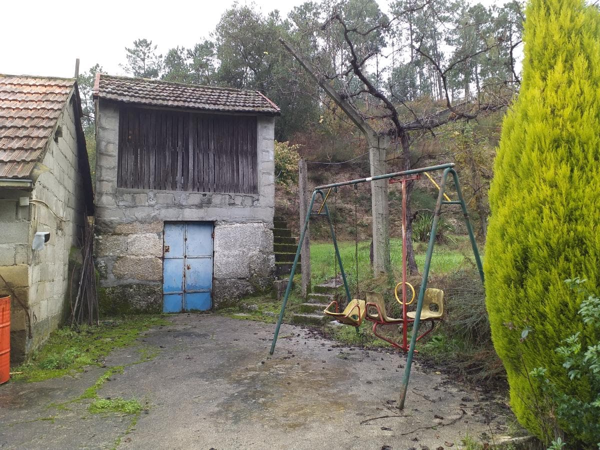 Moradia V5 + Terrenos · Fafe — imagem 16