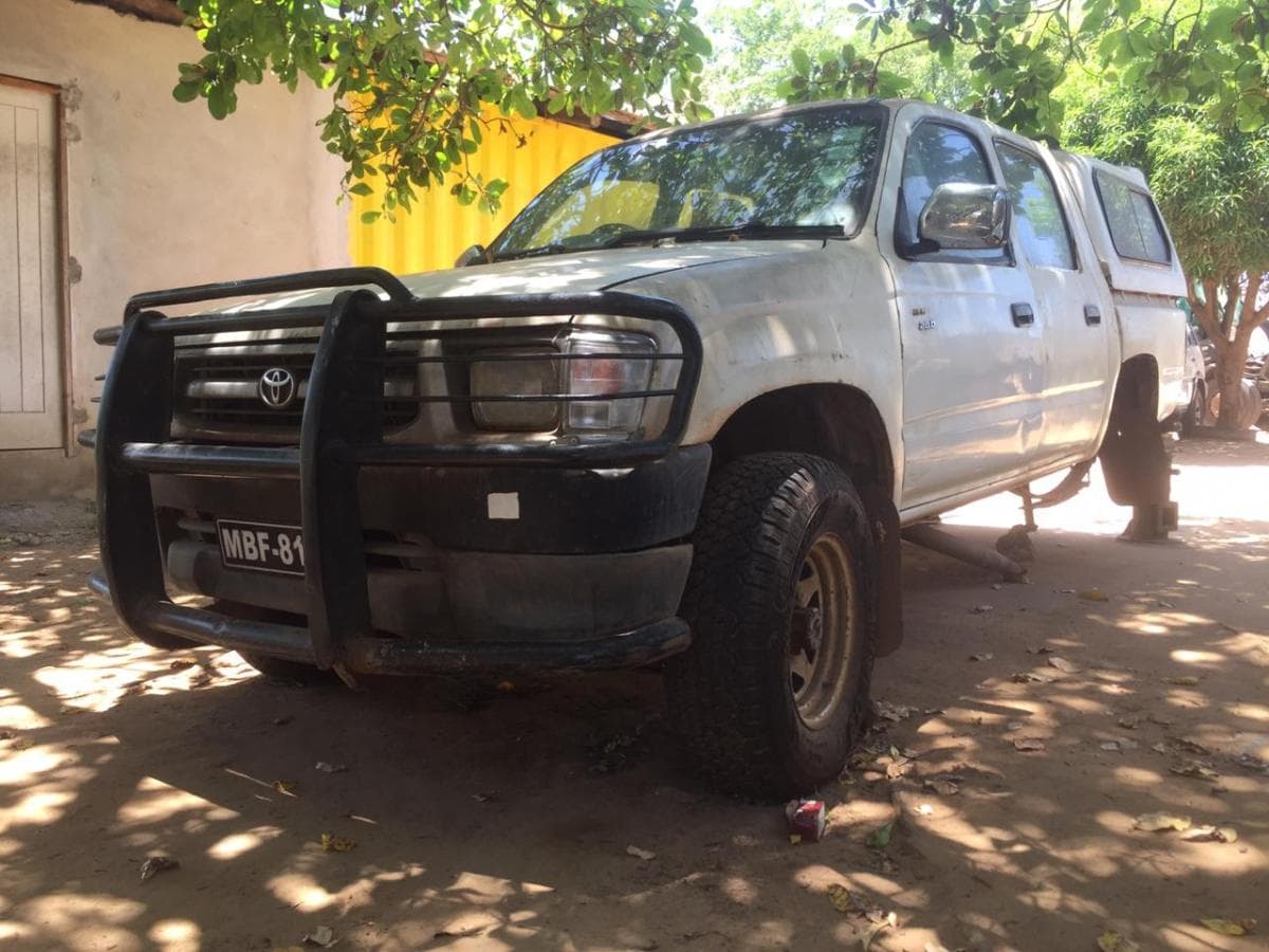 Toyota Hilux  ·