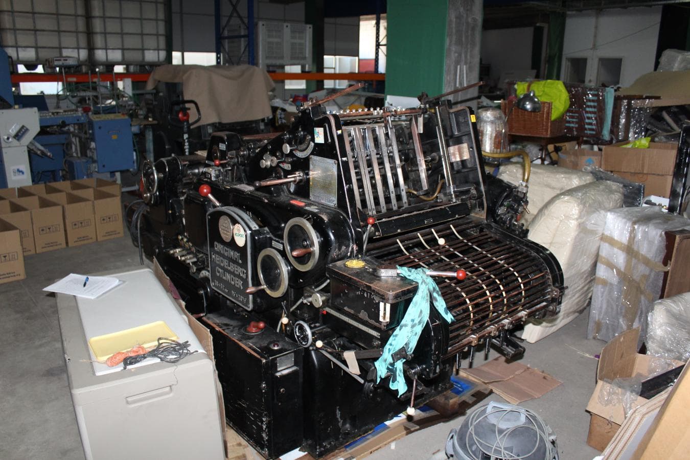 Máquina Cilíndrica de Corte e Vinco