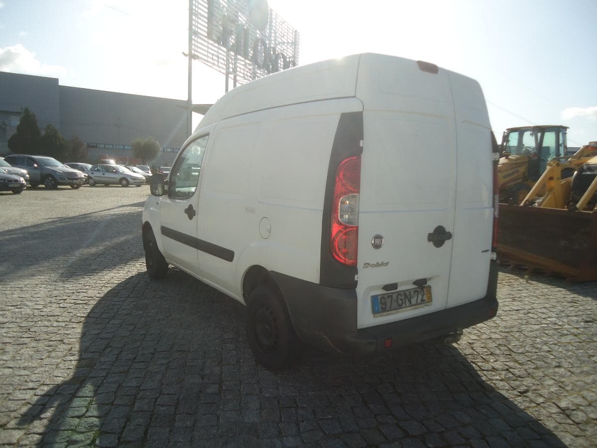 Fiat Doblo 1.9 JTD — imagem 4